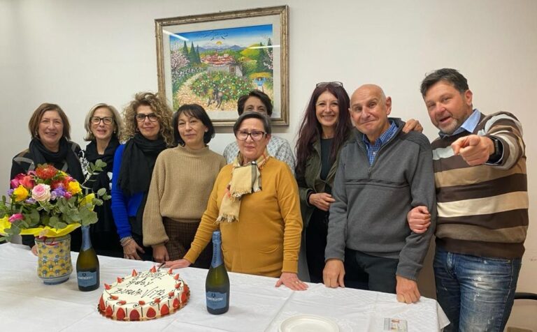 Va in pensione Rosa Maria Timeo, colonna del Servizio Turistico Taormina