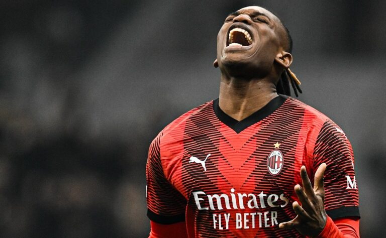 Leao: “Il mio futuro? Al Milan” Leao: “Il mio futuro? Al Milan”