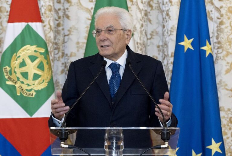 Mattarella: “Nessuna malattia troppo rara per non meritare una cura”