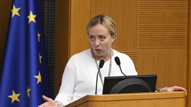 Meloni: “Lavoro per un’Europa che sia capace di raccogliere le sfide”
