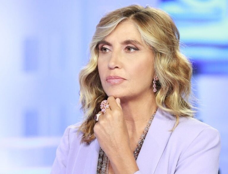 Myrta Merlino: “Geolier fischiato perché napoletano, vergogna” Myrta Merlino: “Geolier fischiato perché napoletano, vergogna”