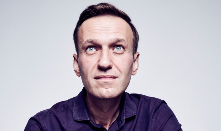 Il testamento di Navalny: “Se mi uccideranno non mollate”