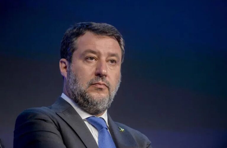 Ucraina, Salvini: “Se Macron e Monti vogliono combattere ci vadano”