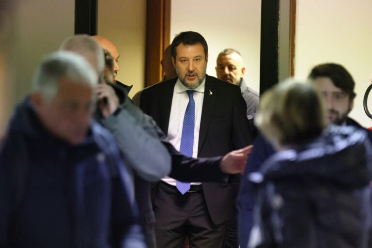 Al processo Open Arms ascoltato Piantedosi, altra udienza il 22 marzo