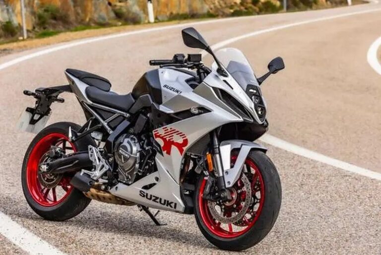 Per nuova Suzuki GSX-8R potenza, maneggevolezza e comfort