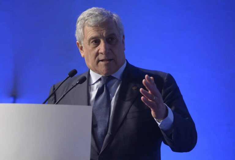 Tajani: “Forza Italia punta al 10% alle europee”