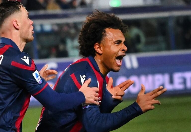 Napoli-Zirkzee: Adl accelera per anticipare il Milan Napoli-Zirkzee: Adl accelera per anticipare il Milan