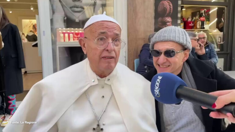 Sanremo, i fans cantano i brani dei propri beniamini davanti all’Ariston Sanremo, i fans cantano i brani dei propri beniamini davanti all’Ariston