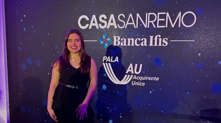 Francesca Moschella incanta a Casa Sanremo: applausi per la 15enne di Taormina