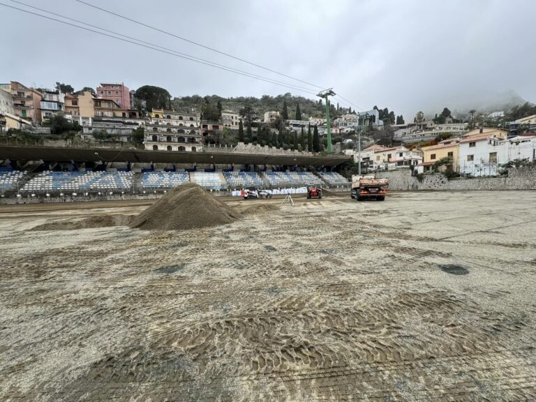 Stadio “Bacigalupo” di Taormina, lavori avanti tutta
