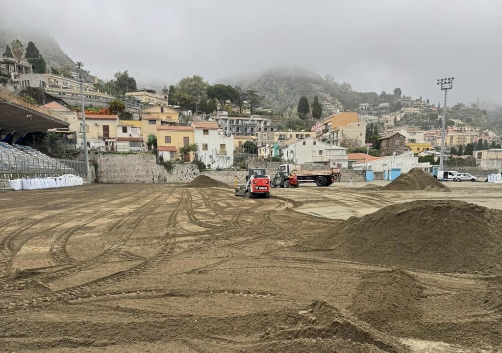 lavori stadio Taormina