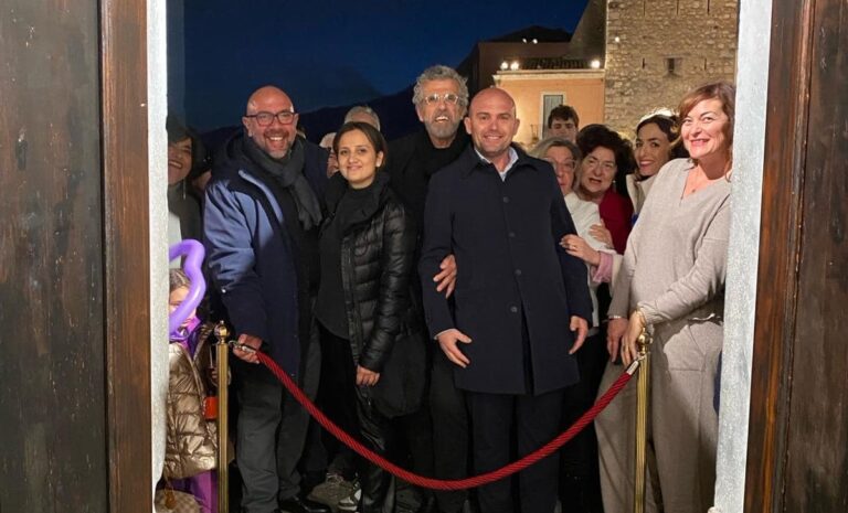 Inaugurata a Taormina la mostra dell’artigianato locale