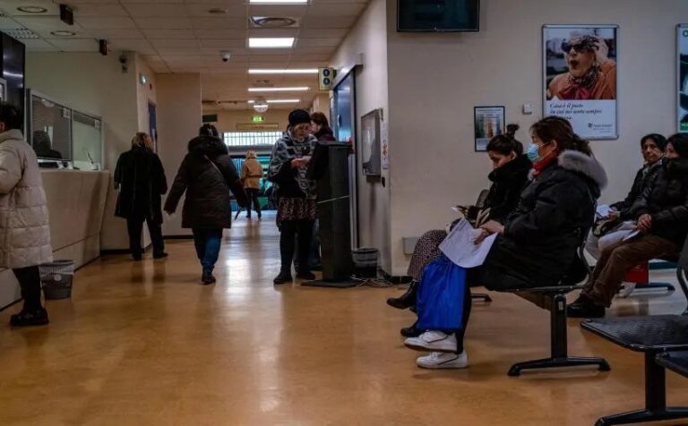 Servizi di pubblica utilità sempre meno utilizzati dagli italiani