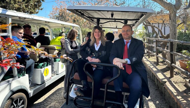 Turismo, un treno storico per le Gole dell’Alcantara