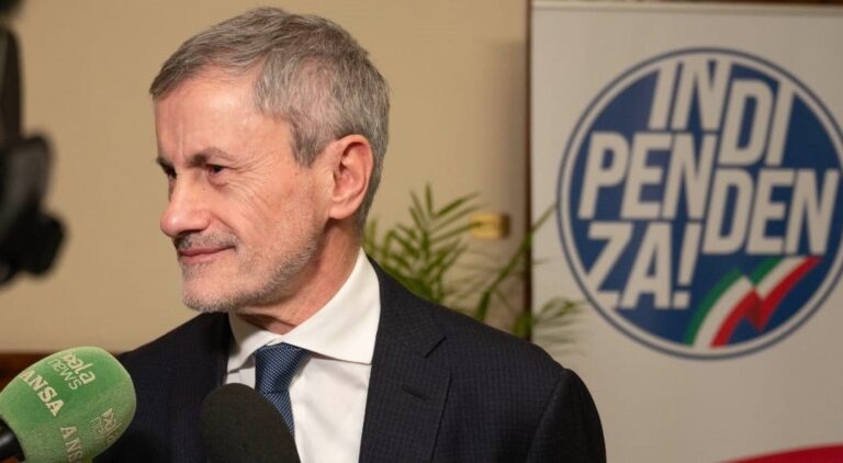 Alemanno gela il sindaco di Taormina: “No all’accordo per le Europee” Alemanno gela il sindaco di Taormina: “No all’accordo per le Europee”