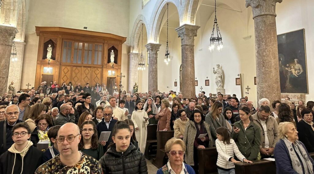 Pasqua a Taormina, il messaggio alla comunità di mons. Lupò 1 Cattedrale 02