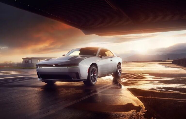 Dodge presenta la prima Charger elettrica Dodge presenta la prima Charger elettrica