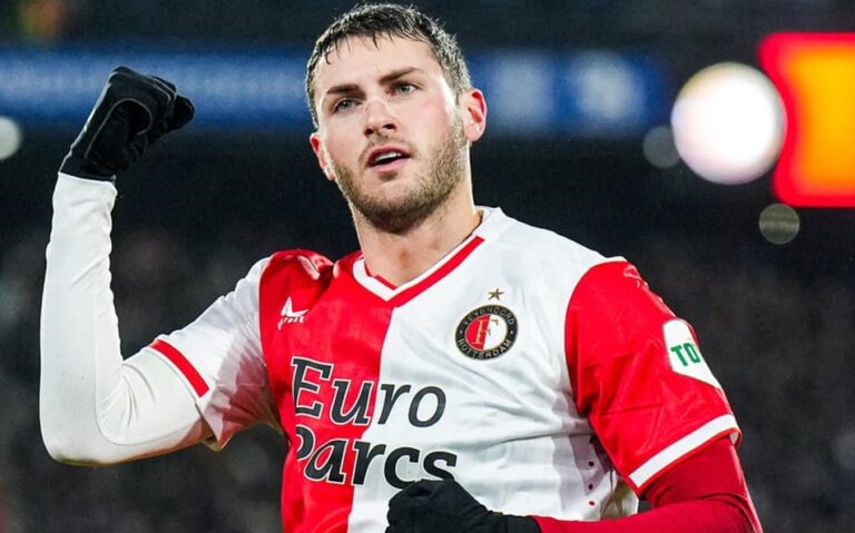 Gimenez vuole l’Italia: è sfida Napoli-Milan