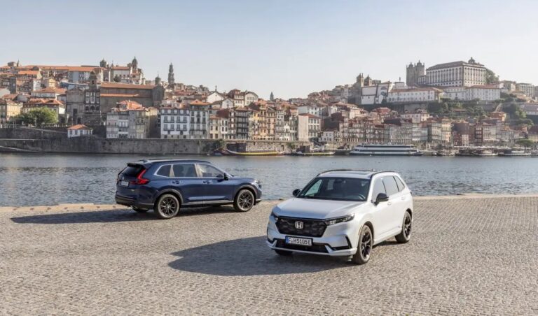 Honda CR-V ora è anche ibrida, fino a 82 km in elettrico