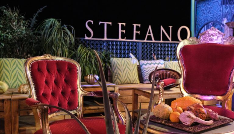 Locali di tendenza in Sicilia: a Taormina “Stefano Forever” è una tappa immancabile