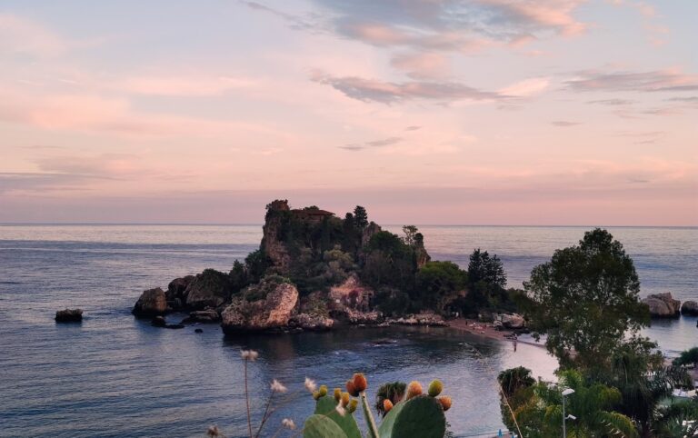 Vacanze di Pasqua, Taormina tra le top 5 mete in Italia