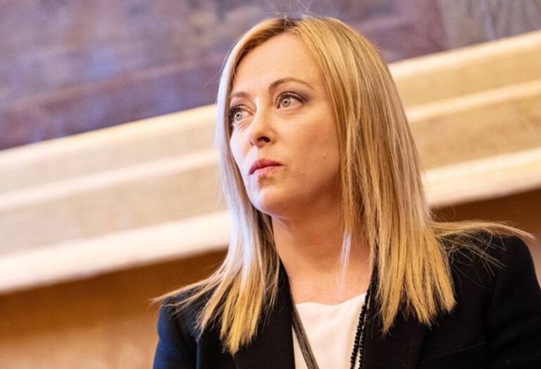 Meloni: “La riforma del premierato riguarda il futuro della Nazione”
