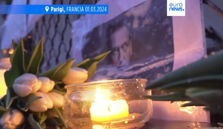 Morte di Navalny: il mondo omaggia l’oppositore di Putin