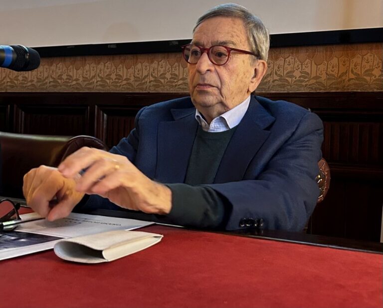 Riggio: “Caro voli si combatte con la concorrenza”