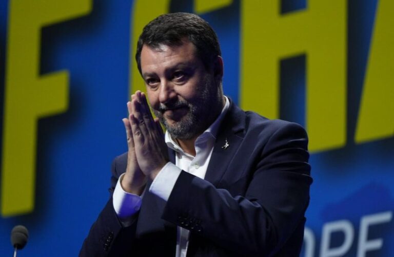 Salvini: “La sinistra voleva eliminarmi. Non mi fermeranno”