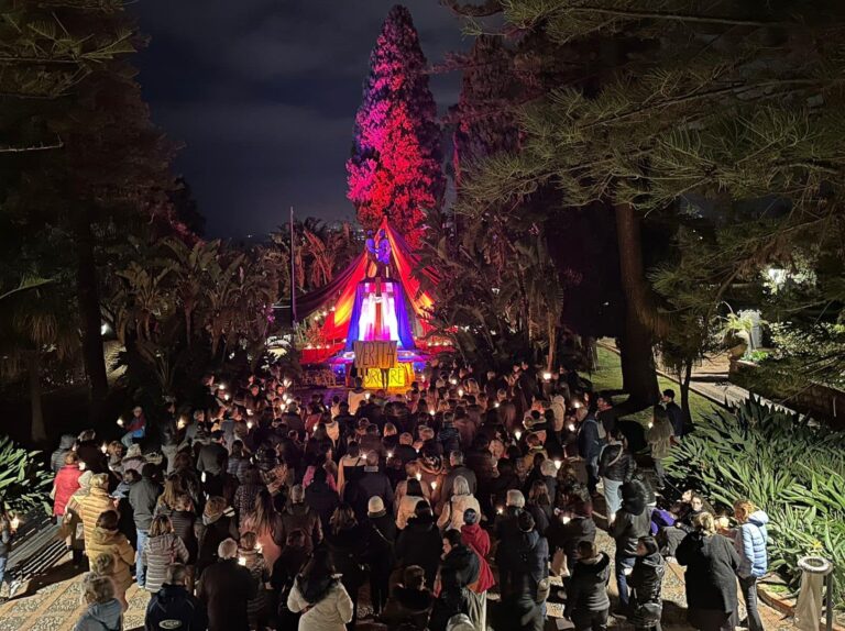 Via Crucis comunitaria a Taormina: “Nella verità la libertà senza fine” Via Crucis comunitaria a Taormina: “Nella verità la libertà senza fine”