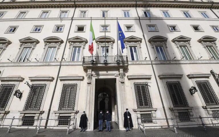 Fisco, stralcio cartelle dopo 5 anni. Fino a 120 rate per pagare