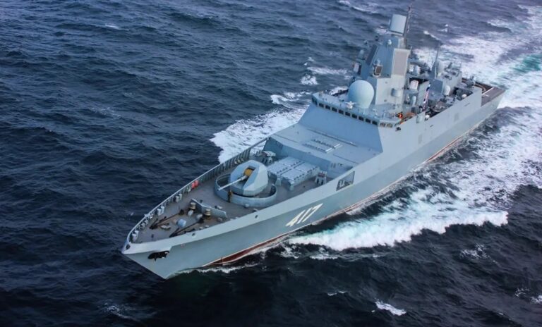 Navi segrete russe verso il Canale di Sicilia: è la resa dei conti Putin-Nato?