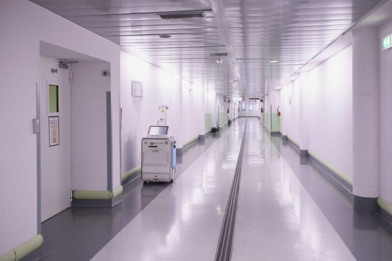 Sanità, Occhiuto: “Nessuno vuole venire a lavorare in Calabria”