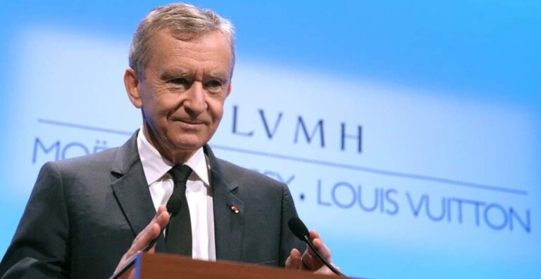 LVMH vola in borsa: il patrimonio di Arnault aumenta di 19 miliardi