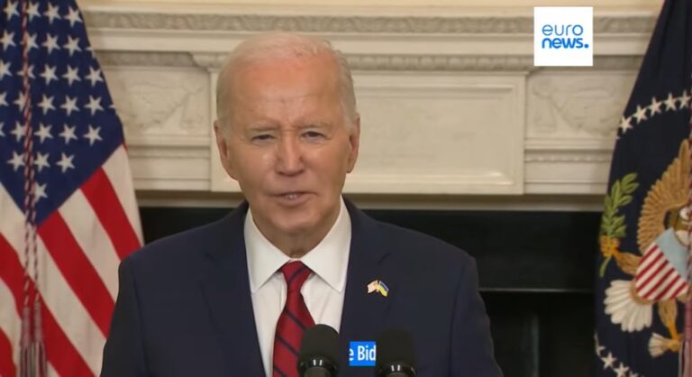 Ucraina, Biden firma il pacchetto di aiuti all’estero da 95 mld