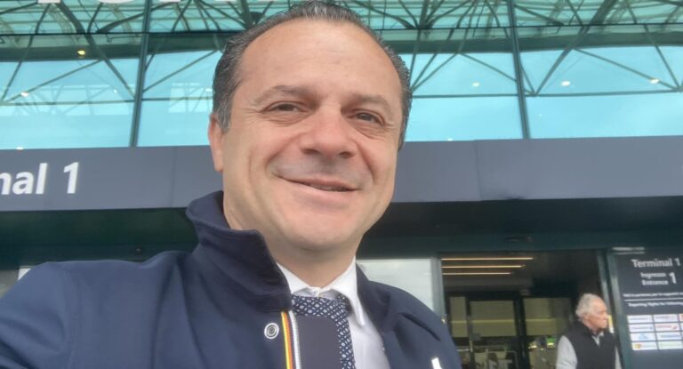 Europee, De Luca: “Patto di fedeltà con i nostri candidati, il 20% dell’indennità al partito…”