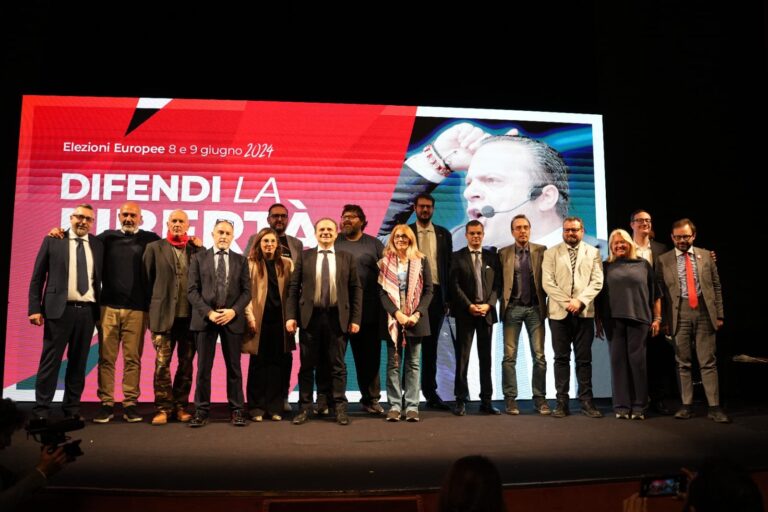 Europee, De Luca: “Supereremo il 4%, avanti tutta con gli apostoli di libertà”