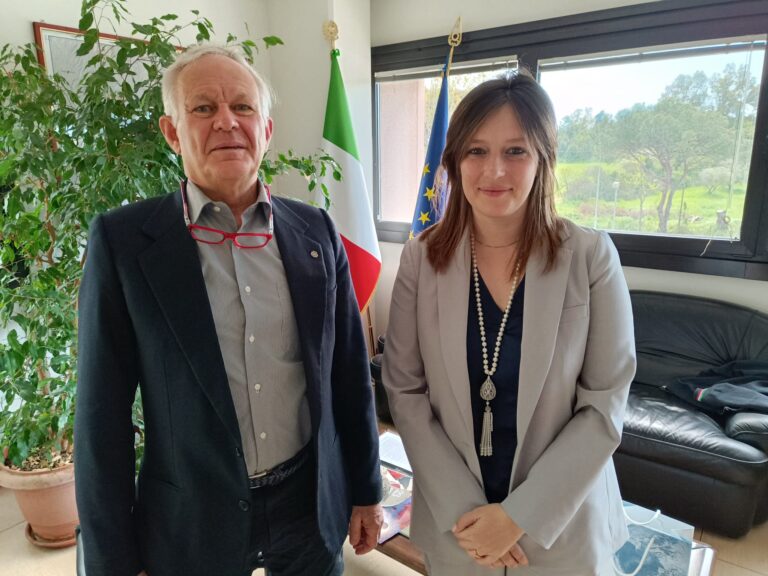 Calamità naturali, Pagana visita Ingv: “Insieme per sicurezza e tutela ambientale” Calamità naturali, Pagana visita Ingv: “Insieme per sicurezza e tutela ambientale”