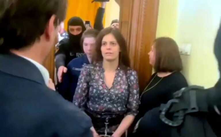 Europee, Ilaria Salis sarà candidata con Alleanza Verdi Sinistra