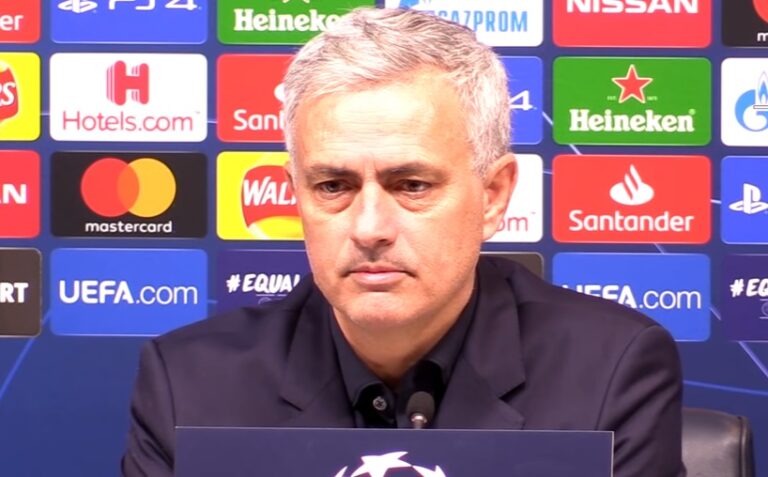 Mourinho: “Pronto al ritorno, ho ancora tanta strada davanti a me”