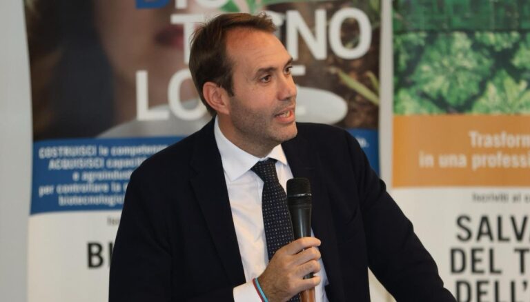 Voto di scambio e corruzione: sospeso il vicepresidente della Regione, Sammartino
