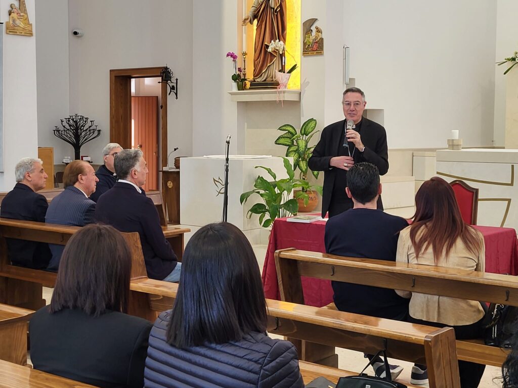 Visita Pastorale di mons. Accolla a Trappitello: l'Arcivescovo al fianco della gente 1 TN24 03