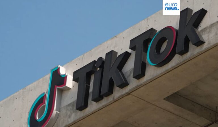 Stati Uniti approvano legge contro TikTok, l’app potrebbe essere vietata