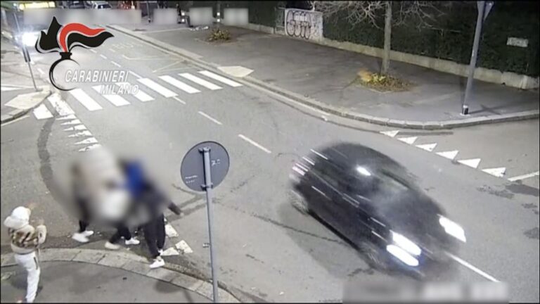 Sfregiarono 31enne durante aggressione: due misure cautelari