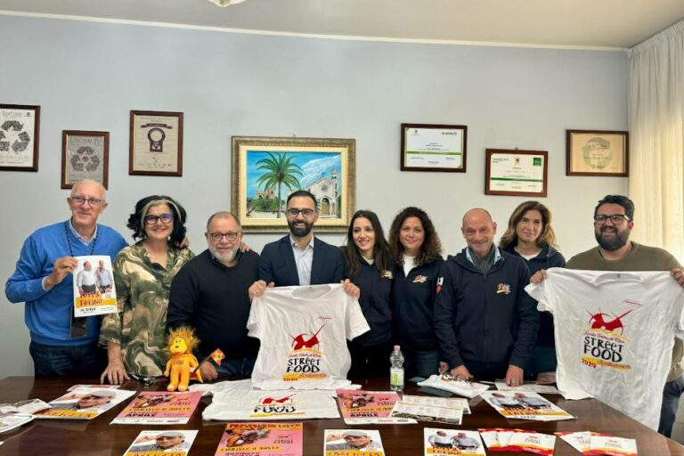 Cibo, territorio, musica e spettacoli: dal 24 al 28 aprile “Santa Teresa di Riva Street Food”