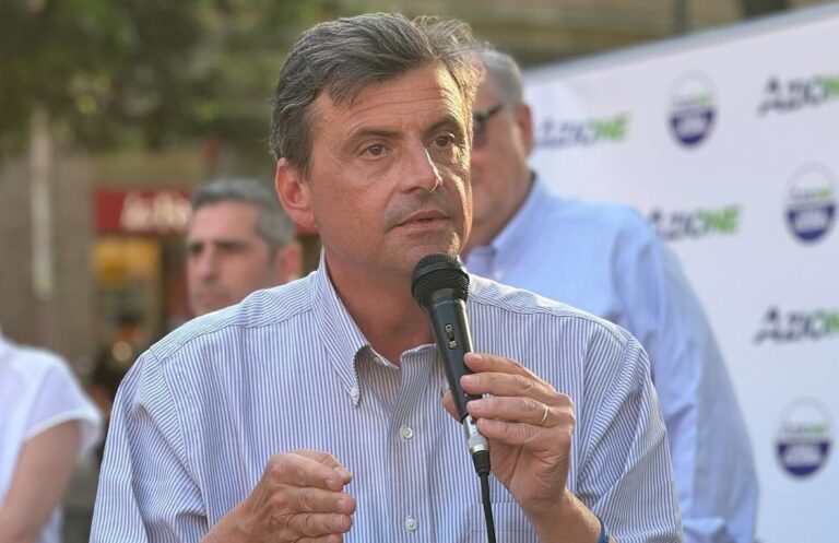 Calenda: “Non diamo benzina all’antieuropeismo”