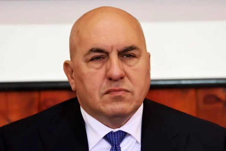 Ucraina, Crosetto: “La Nato non decide la linea per tutte le nazioni”