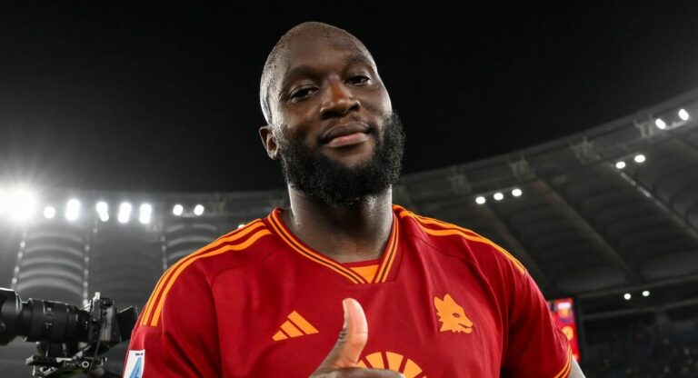 Lukaku-Napoli, è fatta: ma Big Rom deve aspettare l’accordo Osimhen-Psg Lukaku-Napoli, è fatta: ma Big Rom deve aspettare l’accordo Osimhen-Psg