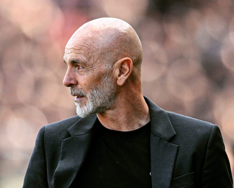 Pioli studia l’inglese e aspetta la Premier League