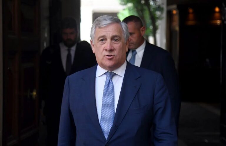 Tajani: “Voto europee non avrà effetti sul governo”